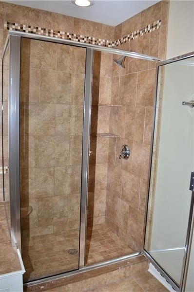 14 - Walk-In Shower - 351 Marshall Heights Drive, Wexford, PA 